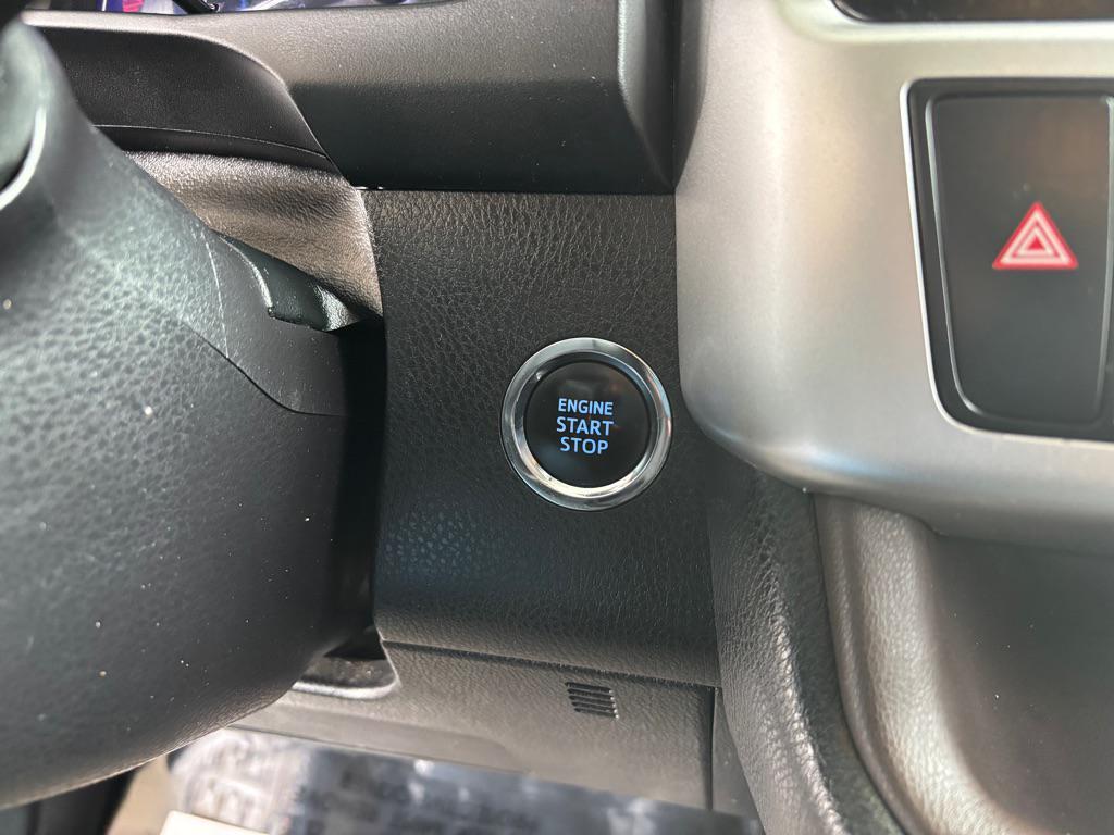 used 2014 Toyota Highlander car, priced at $16,995