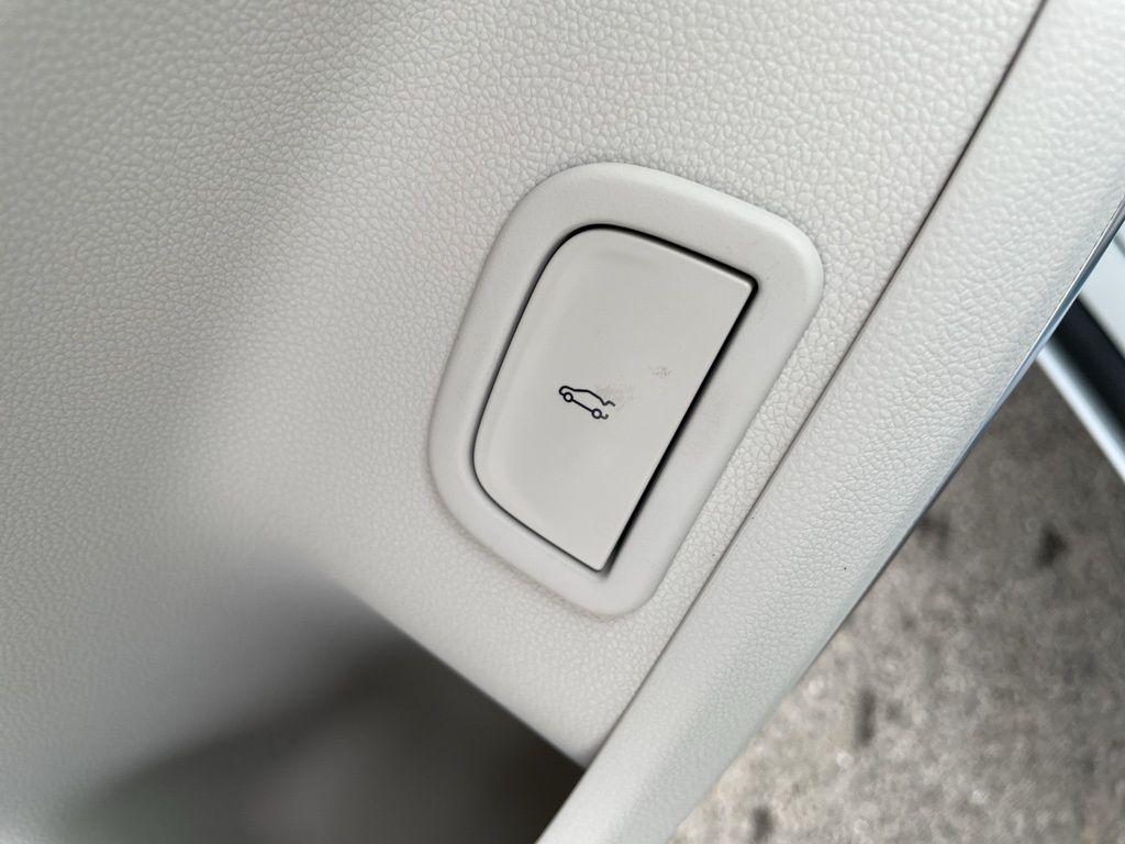 new 2026 Buick Enclave car, priced at $68,105