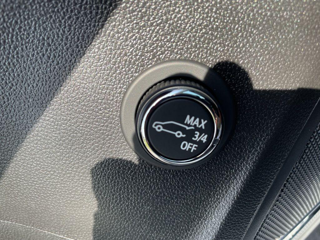 new 2026 Buick Envision car, priced at $51,598