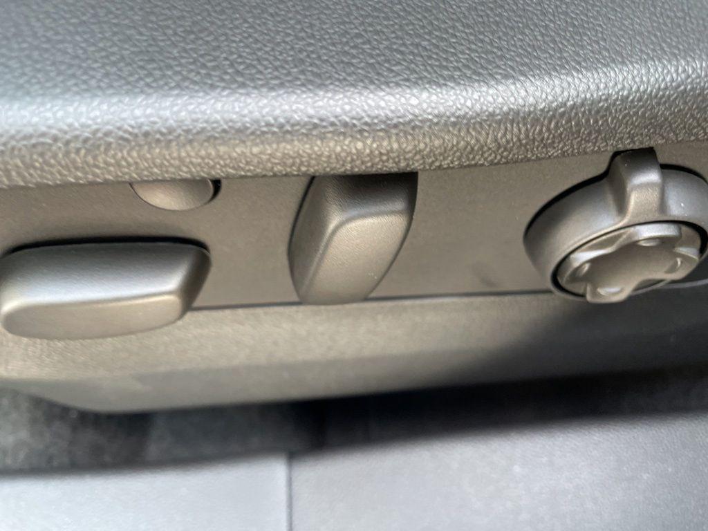 new 2026 Buick Envision car, priced at $51,598