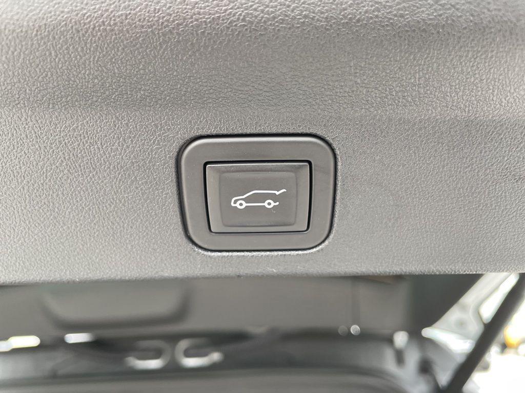 used 2025 Cadillac Escalade IQ car, priced at $110,648