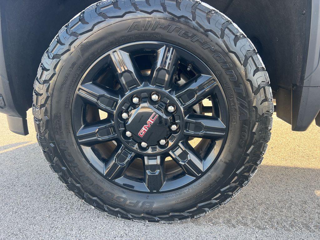 used 2024 GMC Sierra 2500 car, priced at $68,282