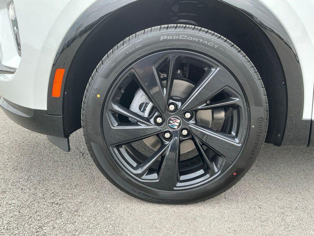 new 2026 Buick Envision car, priced at $48,340