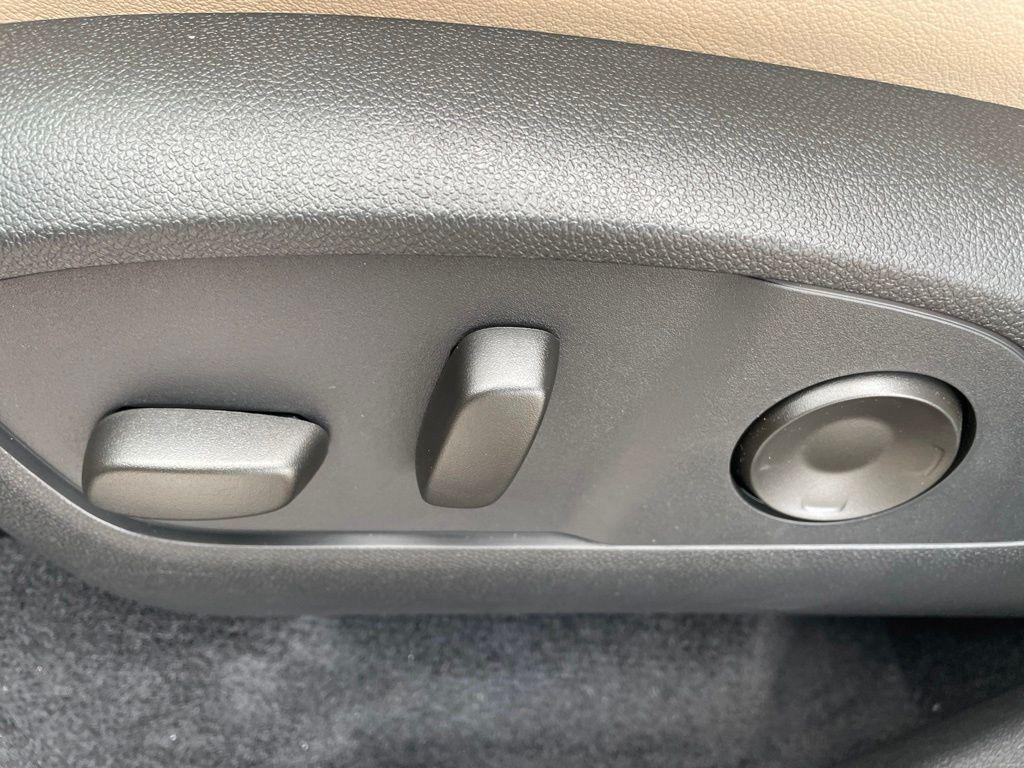 new 2026 Buick Enclave car, priced at $52,103