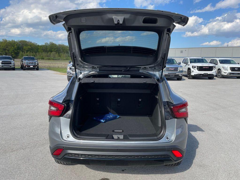 new 2026 Chevrolet Trax car, priced at $28,628