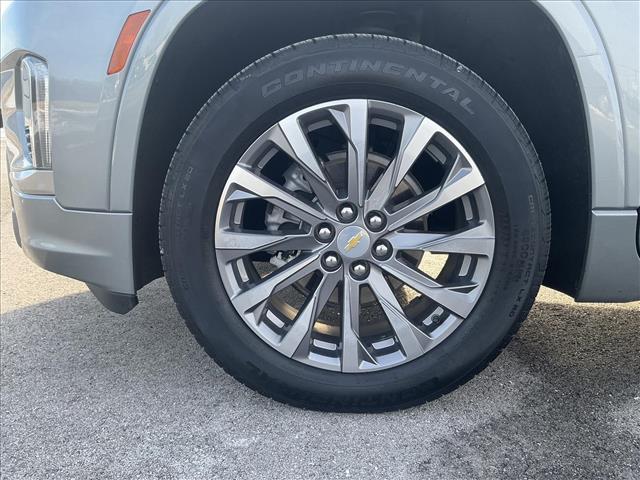 used 2023 Chevrolet Traverse car, priced at $30,614
