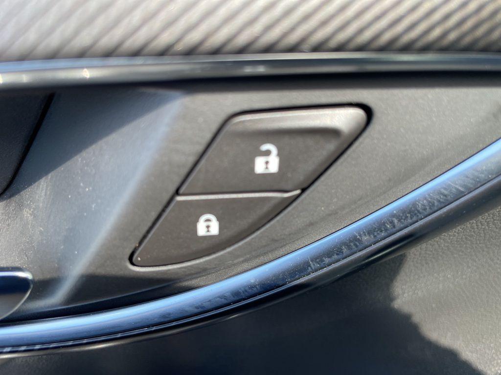 new 2026 Buick Envision car, priced at $47,738