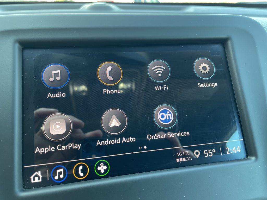 used 2024 Chevrolet Equinox car, priced at $21,789