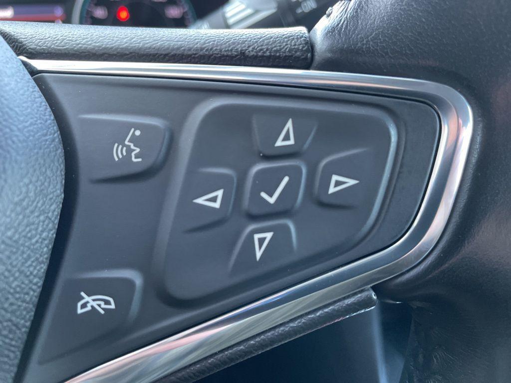 used 2020 Chevrolet Equinox car, priced at $16,085