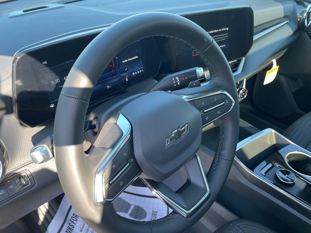 new 2026 Chevrolet Equinox car, priced at $35,733