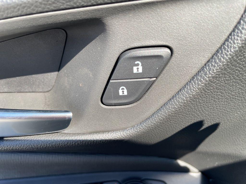 new 2026 Buick Envista car, priced at $28,580