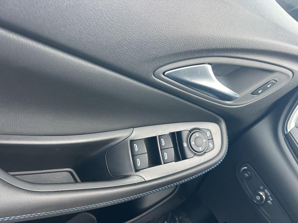 new 2026 Buick Encore GX car, priced at $34,670