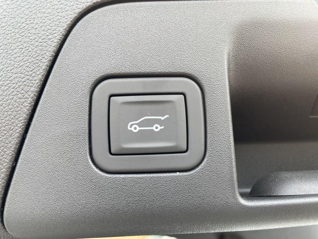 new 2026 Buick Envision car, priced at $51,898