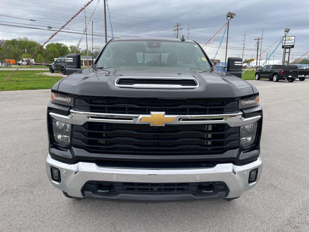 used 2025 Chevrolet Silverado 2500 car, priced at $56,584