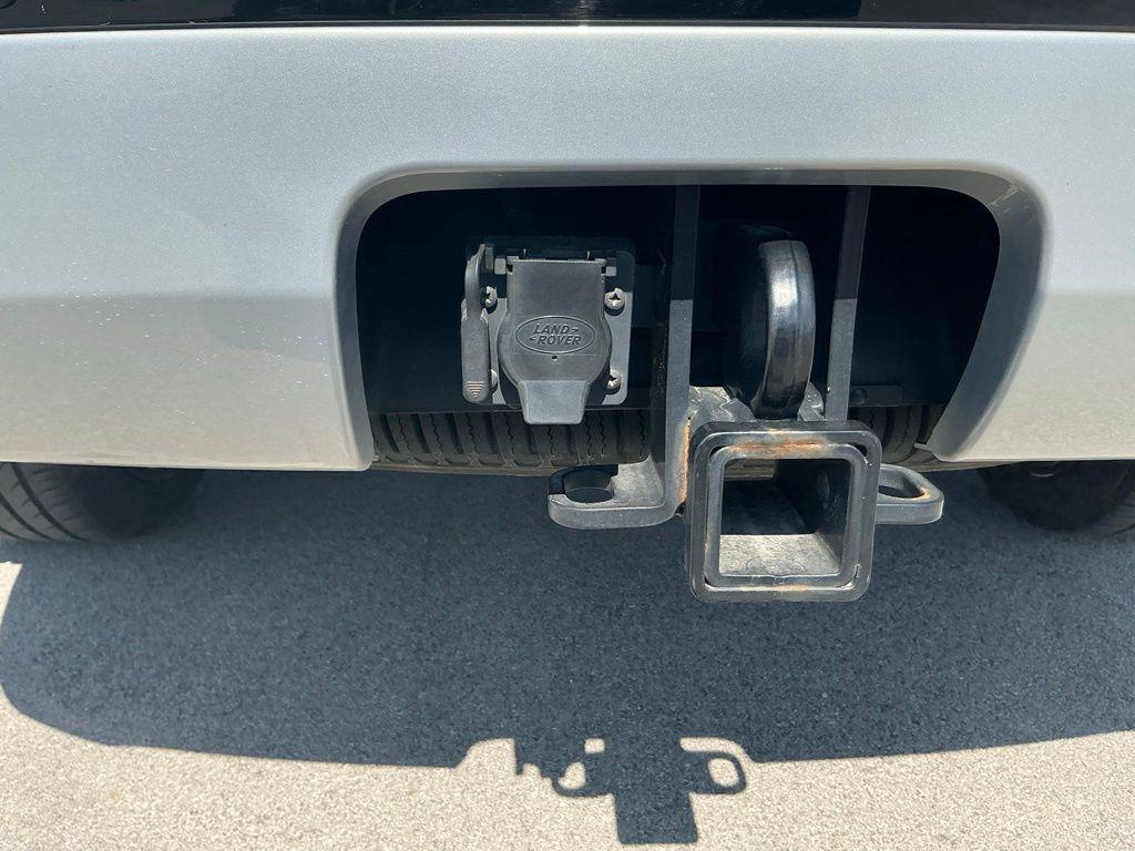 used 2023 Land Rover Discovery car, priced at $44,197