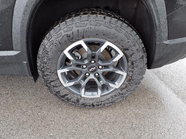 used 2025 Chevrolet Equinox car, priced at $34,042