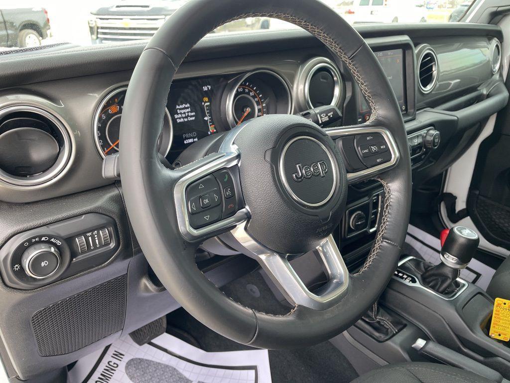 used 2022 Jeep Wrangler Unlimited car, priced at $27,643