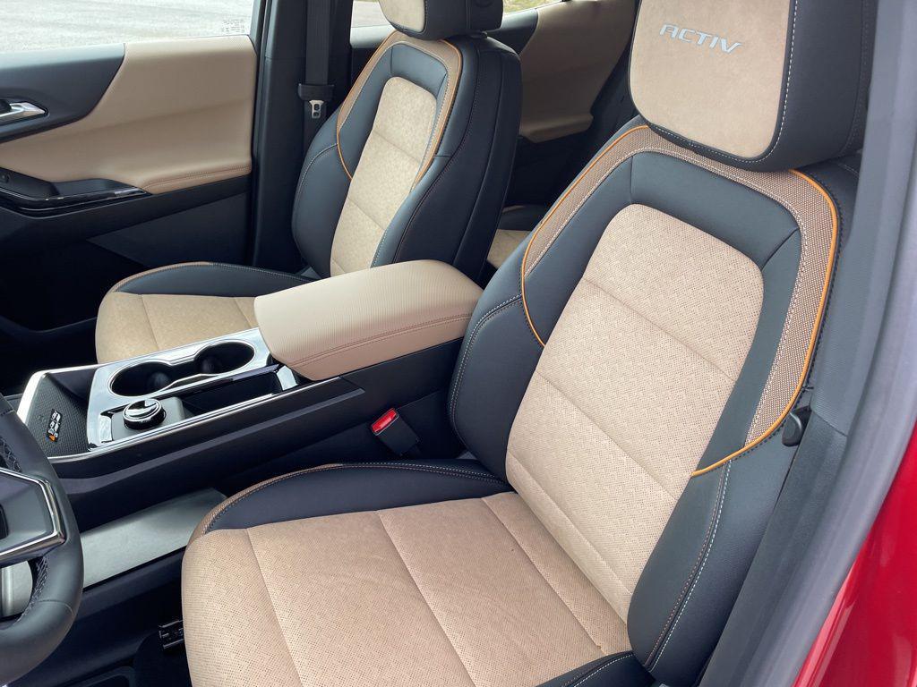 new 2026 Chevrolet Equinox car, priced at $39,360