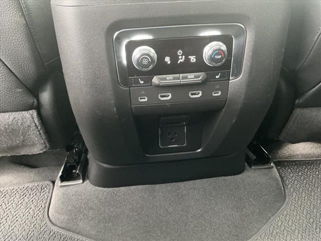 used 2024 GMC Yukon car, priced at $71,994