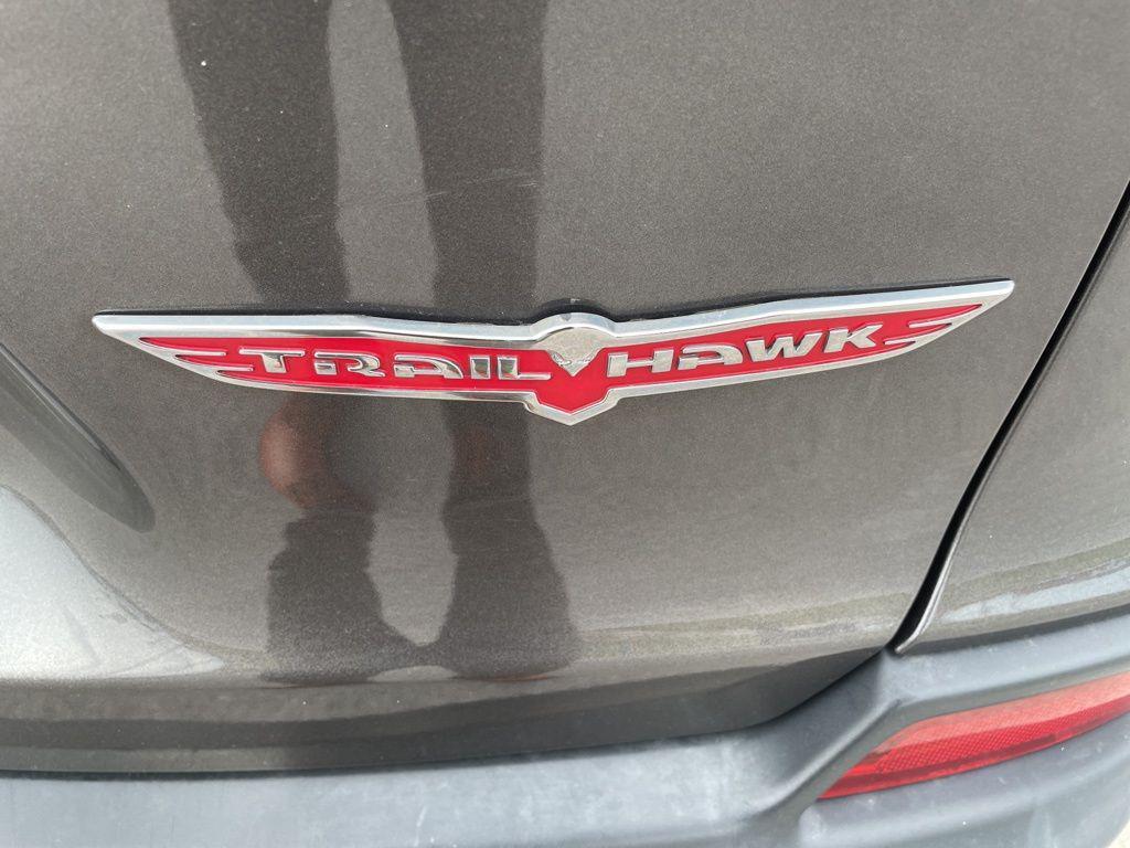 used 2019 Jeep Cherokee car, priced at $14,994