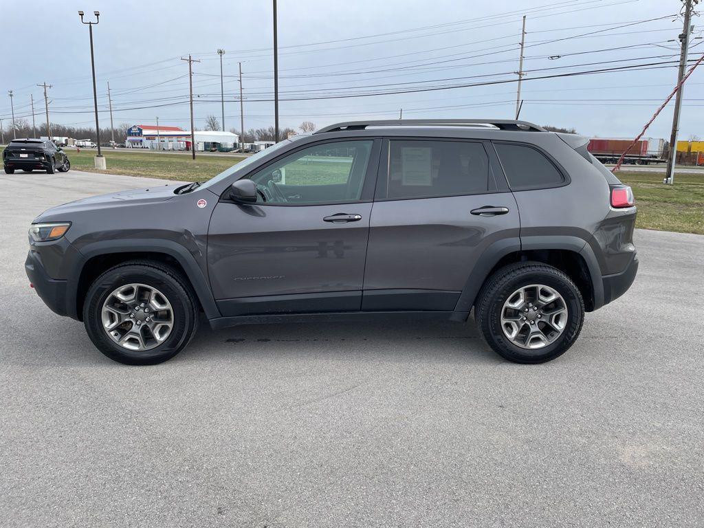 used 2019 Jeep Cherokee car, priced at $14,994