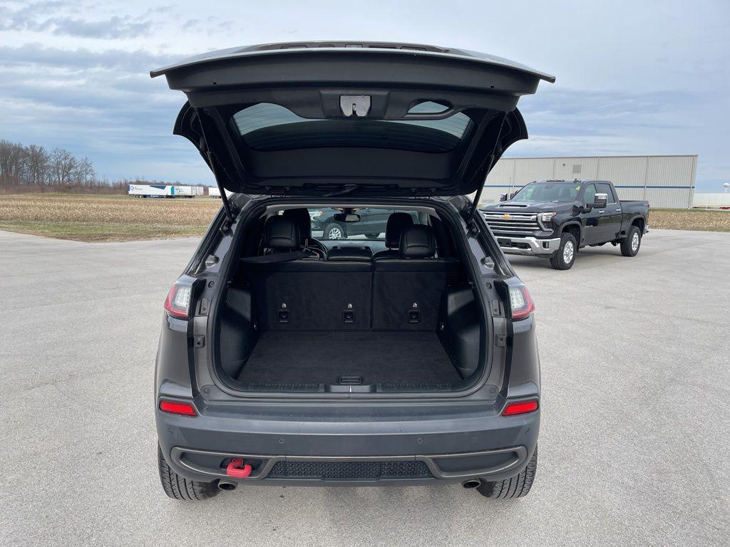 used 2019 Jeep Cherokee car, priced at $14,994