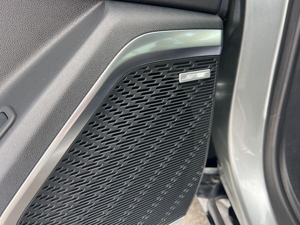 used 2025 Buick Enclave car, priced at $39,161