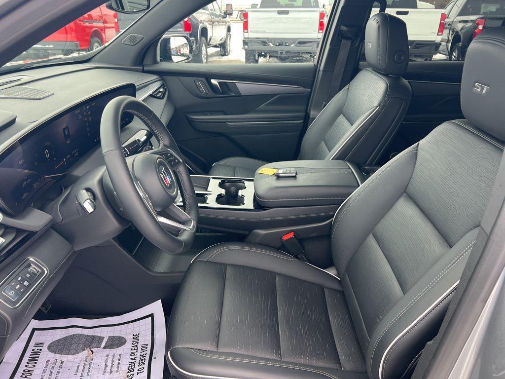 used 2025 Buick Enclave car, priced at $39,161