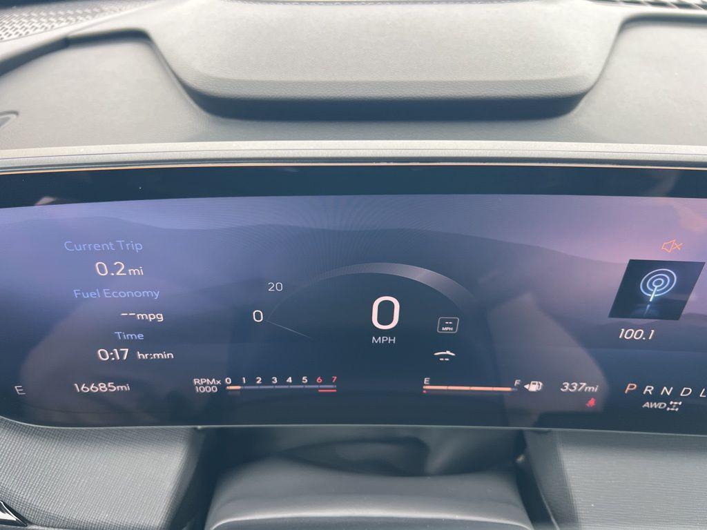 used 2025 Buick Enclave car, priced at $39,161