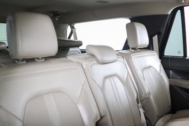 2021 Iconic Silver Metallic Ford Expedition Max