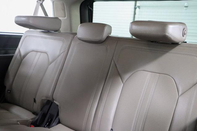 2021 Iconic Silver Metallic Ford Expedition Max