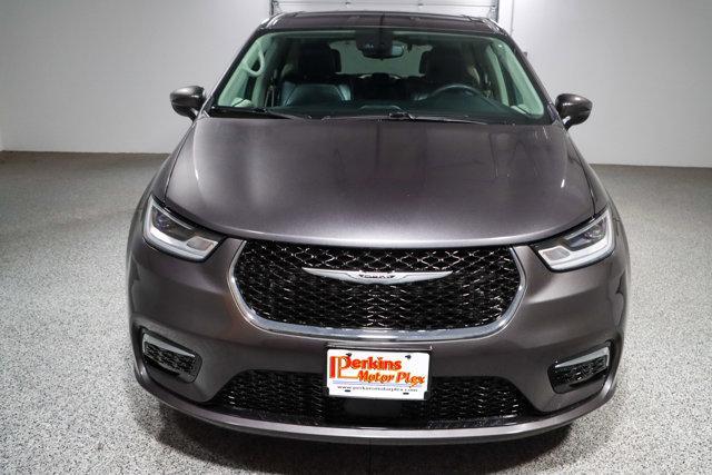 used 2023 Chrysler Pacifica car, priced at $23,995
