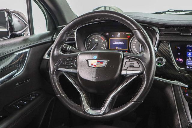 used 2022 Cadillac XT6 car, priced at $33,995