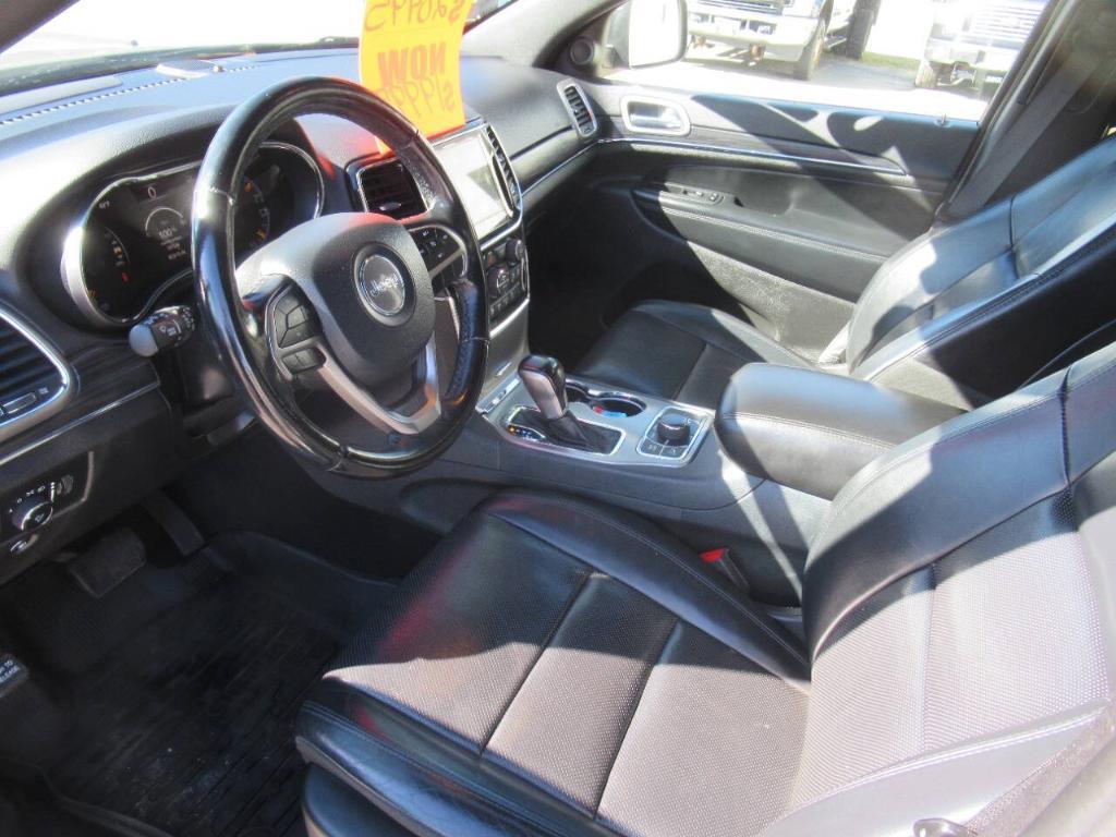 used 2020 Jeep Grand Cherokee car, priced at $18,995