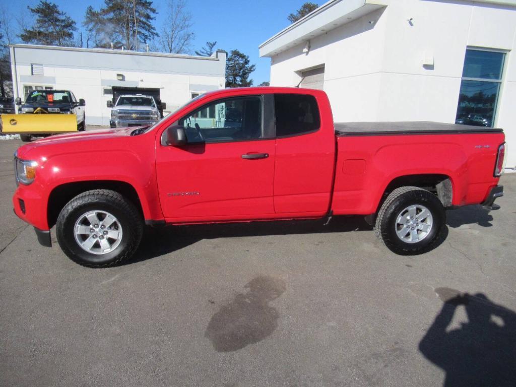 used 2020 GMC Canyon car, priced at $17,995