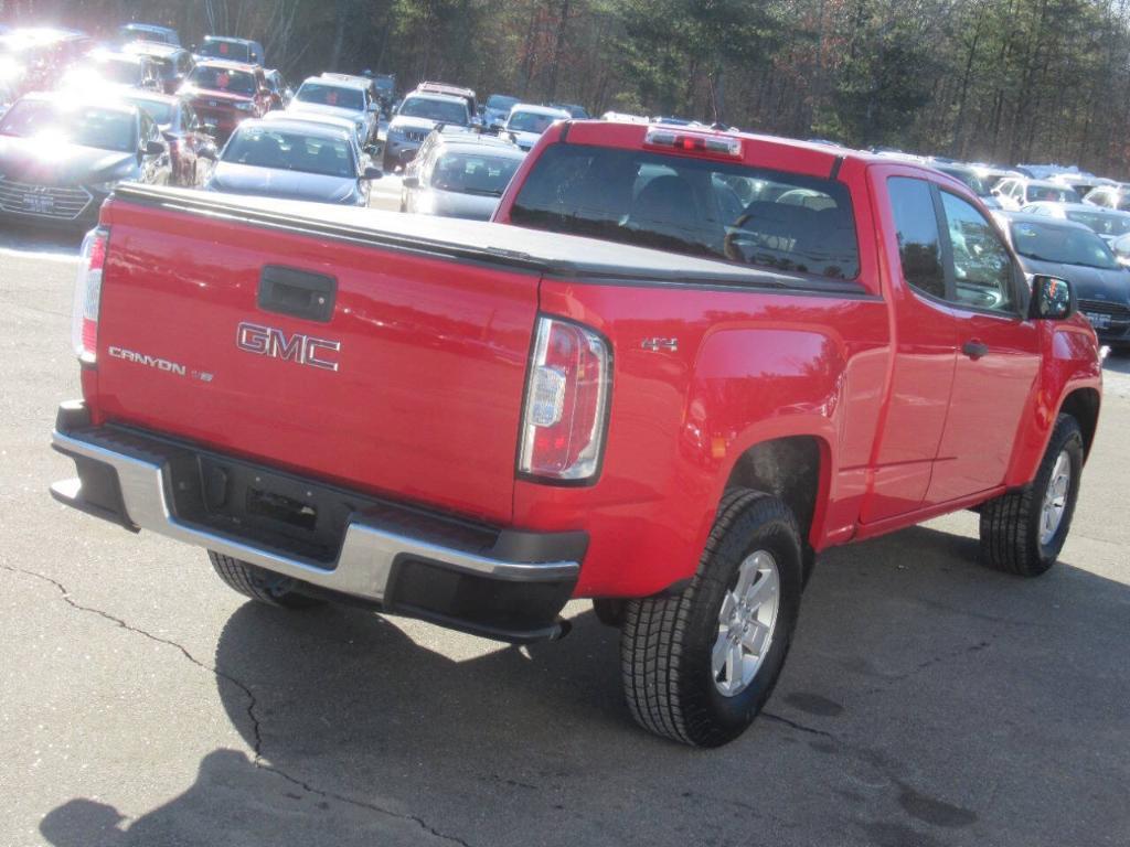 used 2020 GMC Canyon car, priced at $17,995