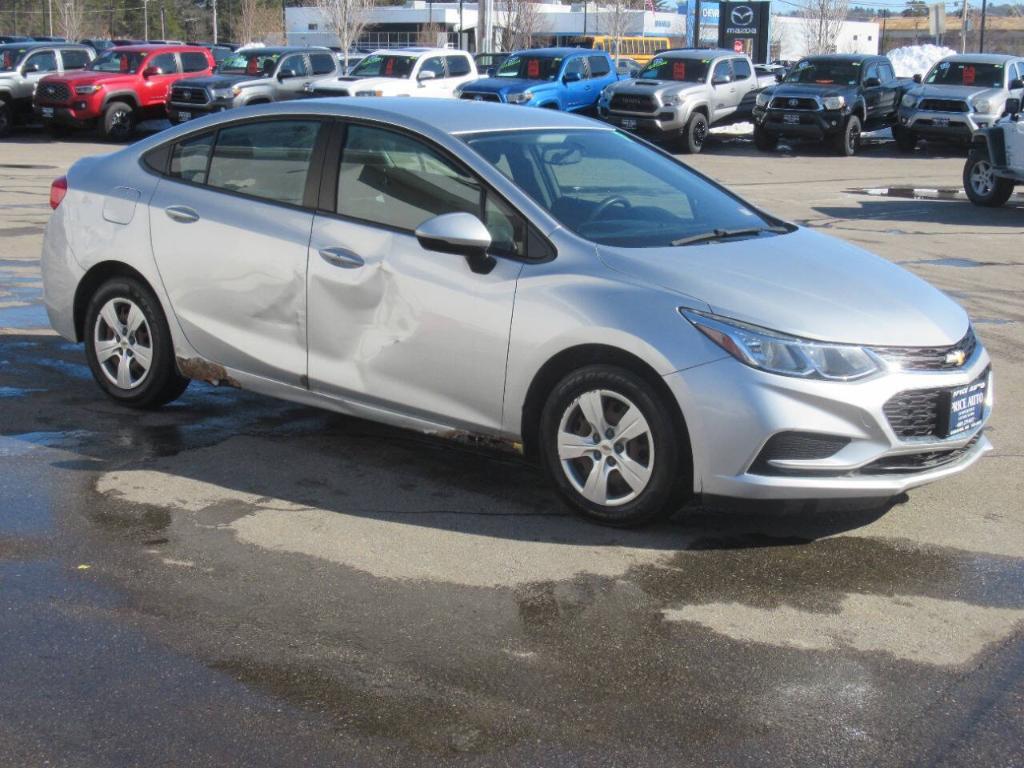 used 2018 Chevrolet Cruze car, priced at $3,995