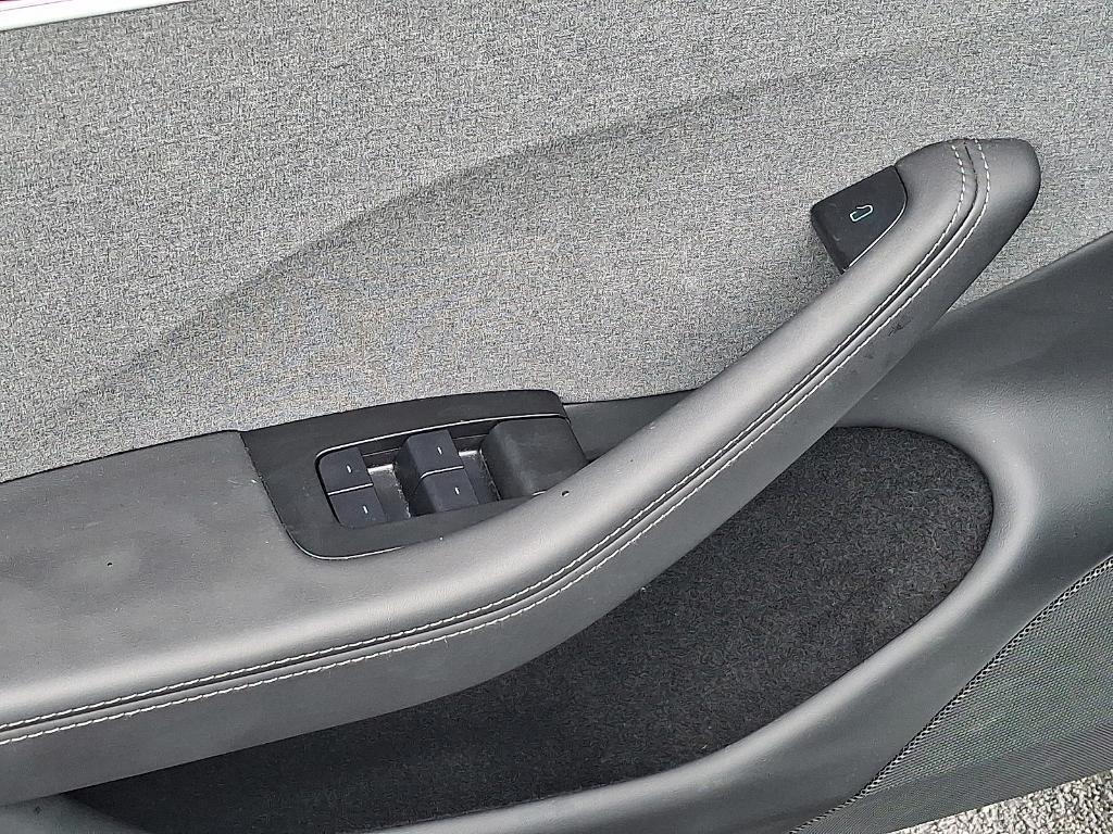 used 2025 Tesla Model 3 car, priced at $38,995