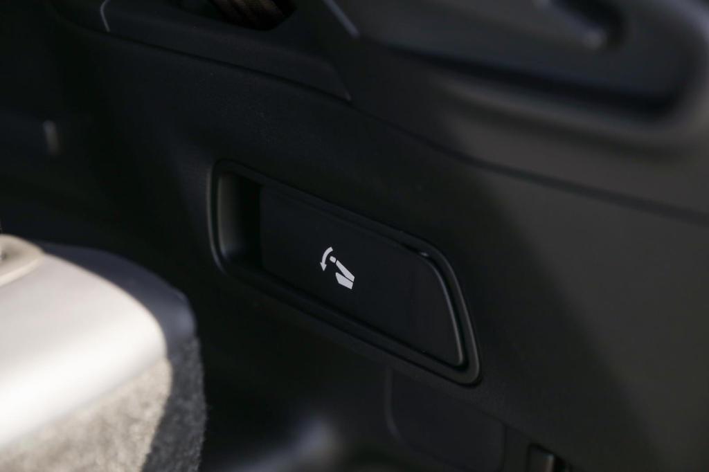 used 2023 Mitsubishi Outlander car, priced at $23,955