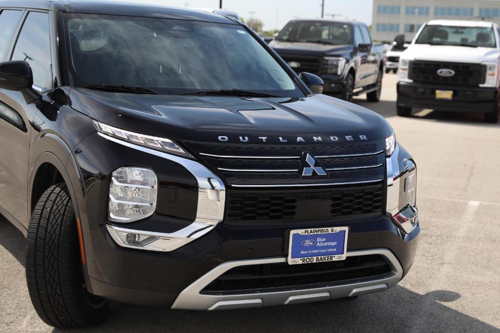 used 2023 Mitsubishi Outlander car, priced at $23,955
