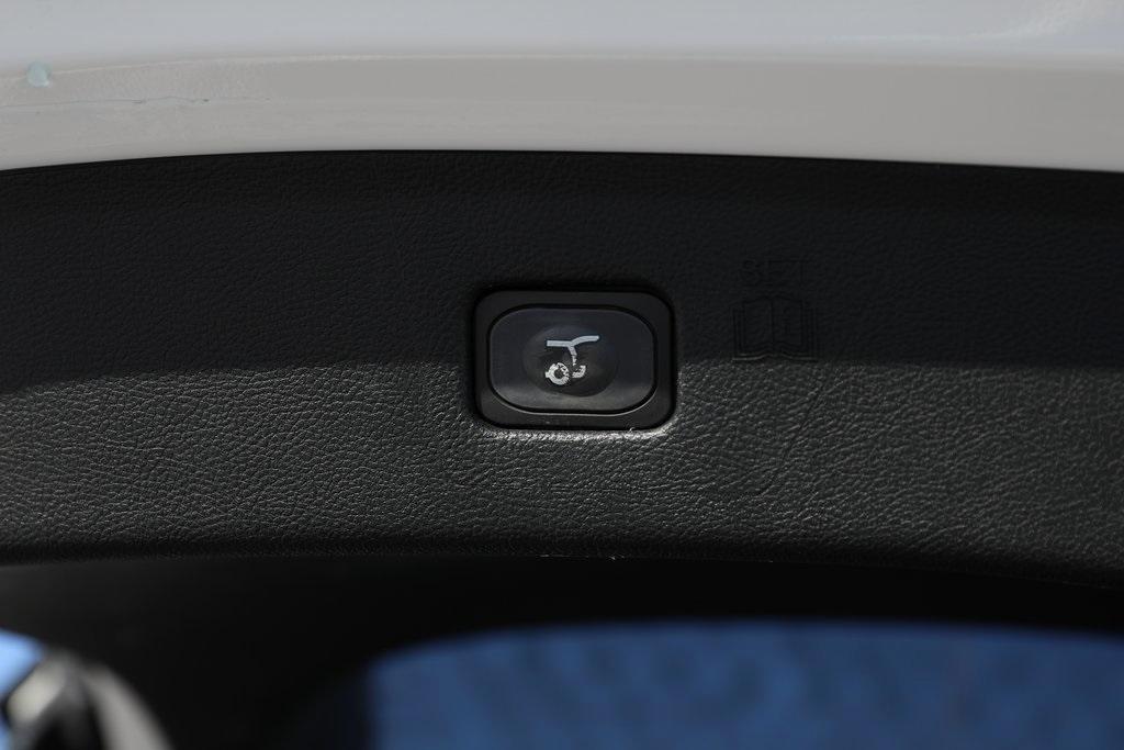 used 2023 Ford Edge car, priced at $25,997