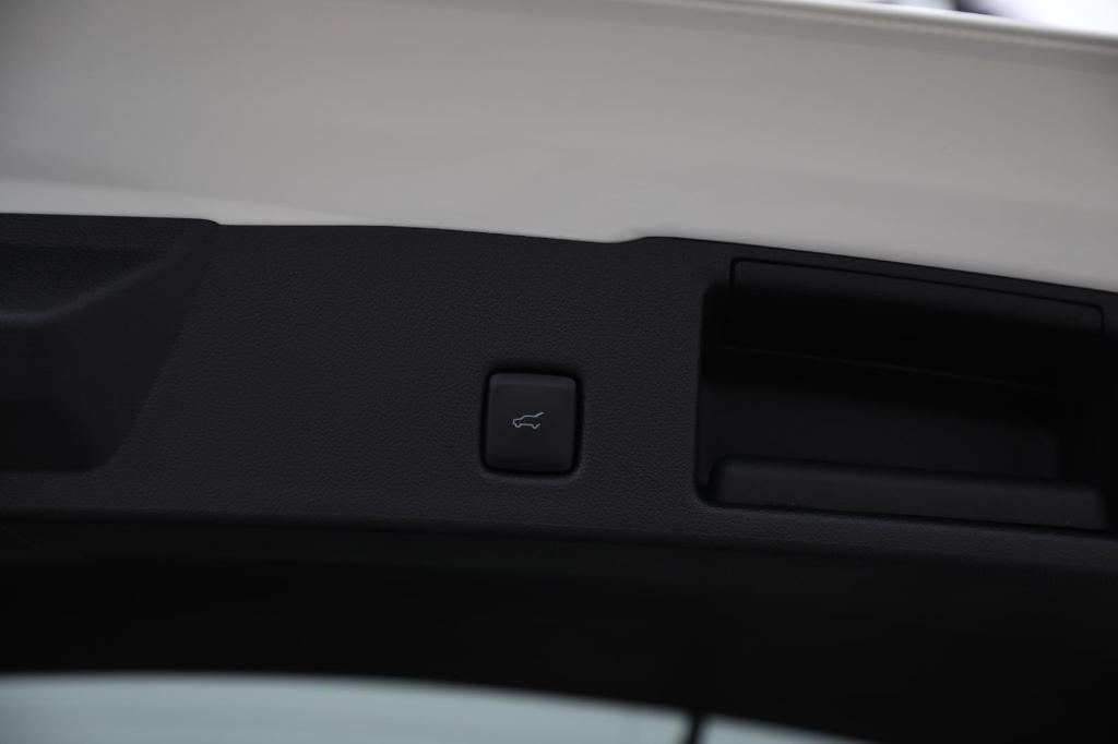 used 2024 Ford Escape car, priced at $28,992