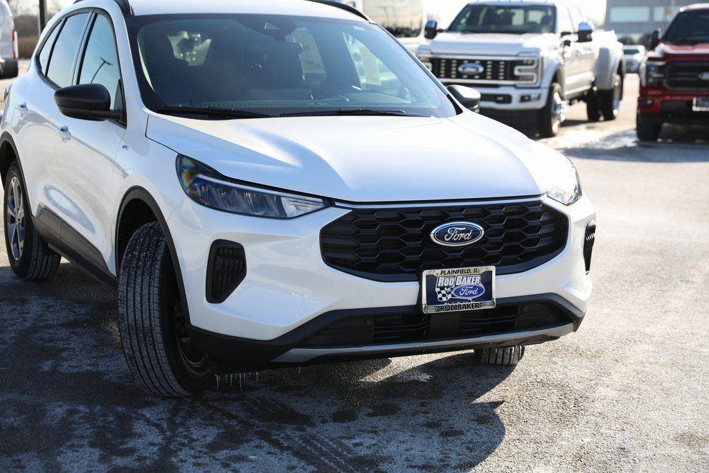 new 2026 Ford Escape car, priced at $32,895