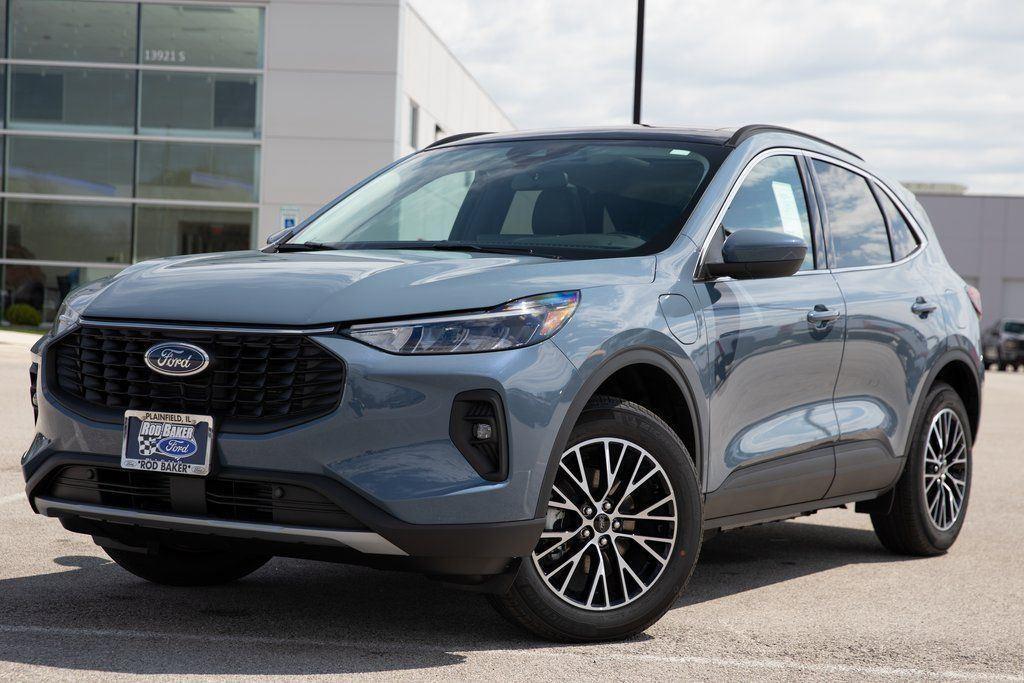 new 2025 Ford Escape car, priced at $31,693