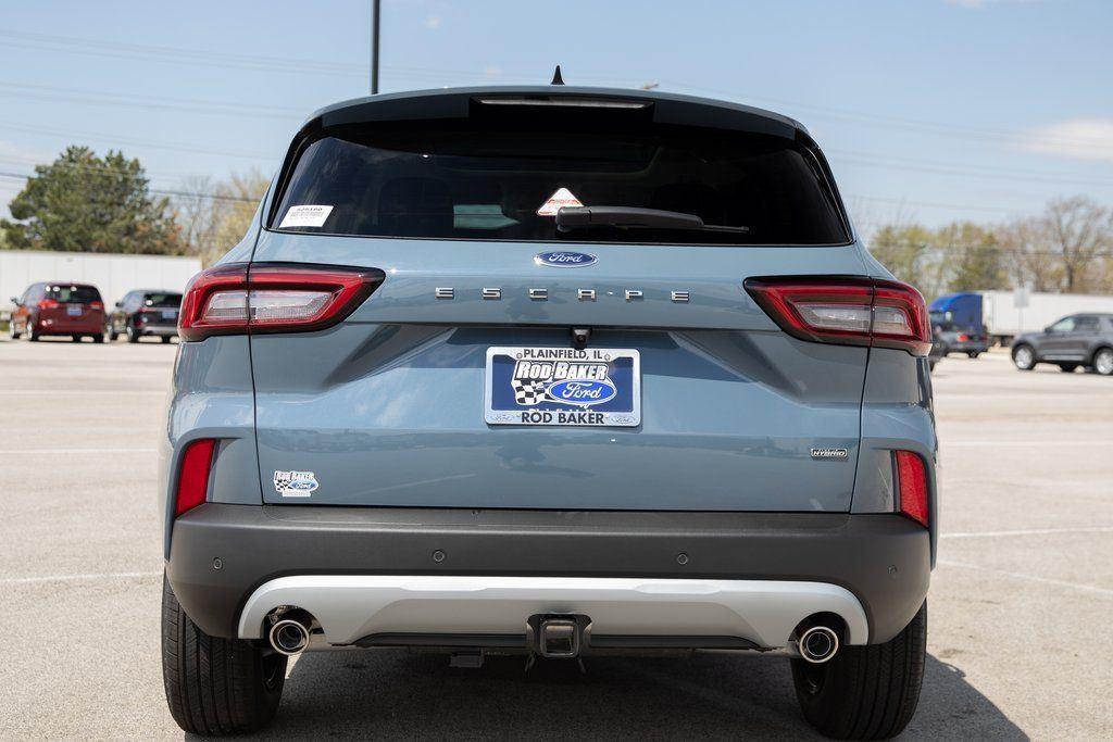 new 2025 Ford Escape car, priced at $31,693