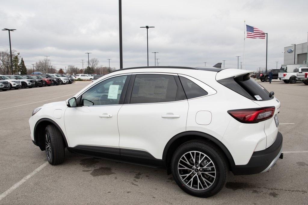 new 2025 Ford Escape car, priced at $32,829
