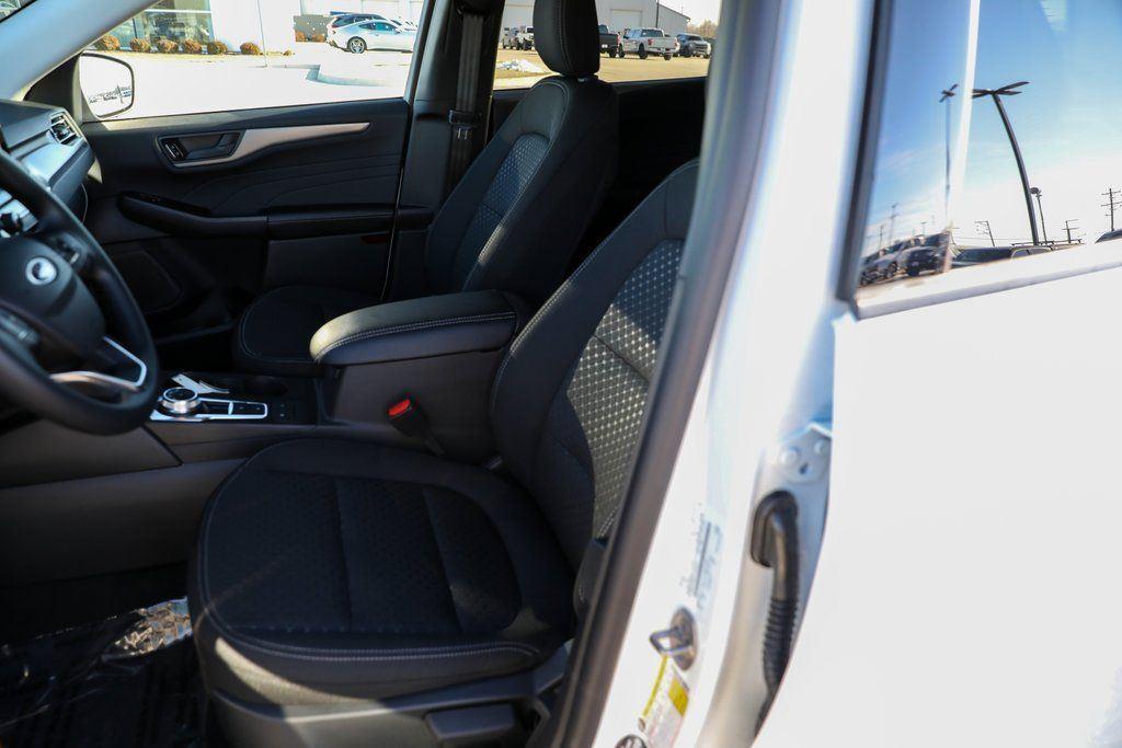 new 2026 Ford Escape car, priced at $27,585