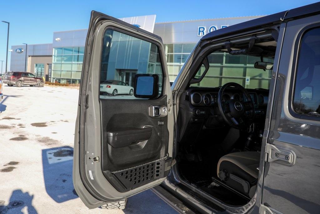 used 2020 Jeep Gladiator car, priced at $28,997