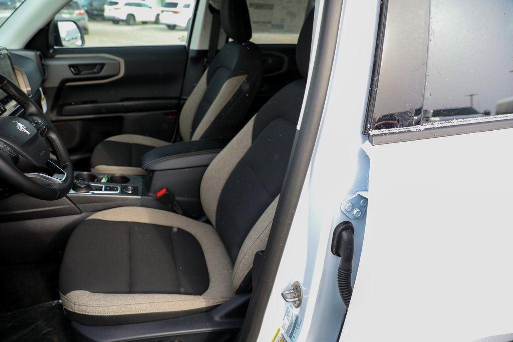 new 2025 Ford Bronco Sport car, priced at $32,612