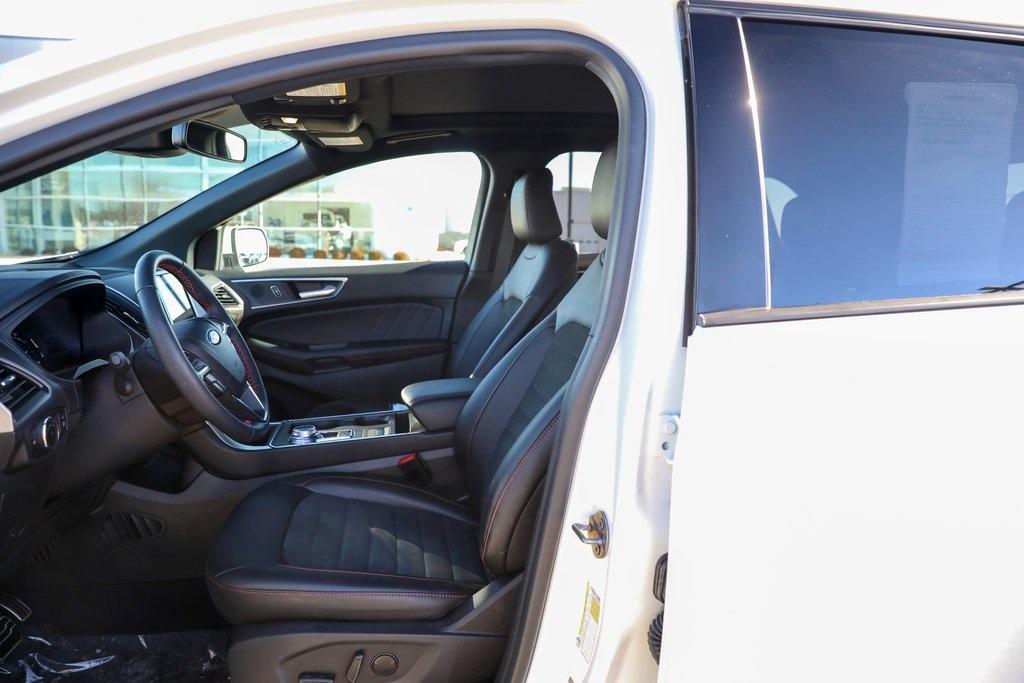 used 2024 Ford Edge car, priced at $34,487